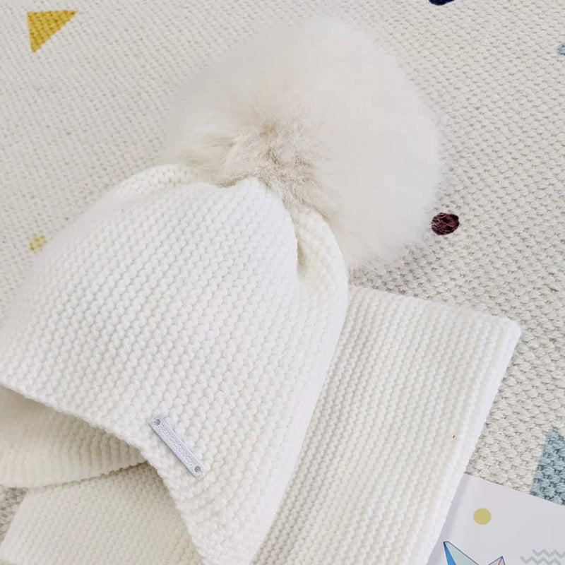 GORRO CRUDO UNISEX "POMPÓN”