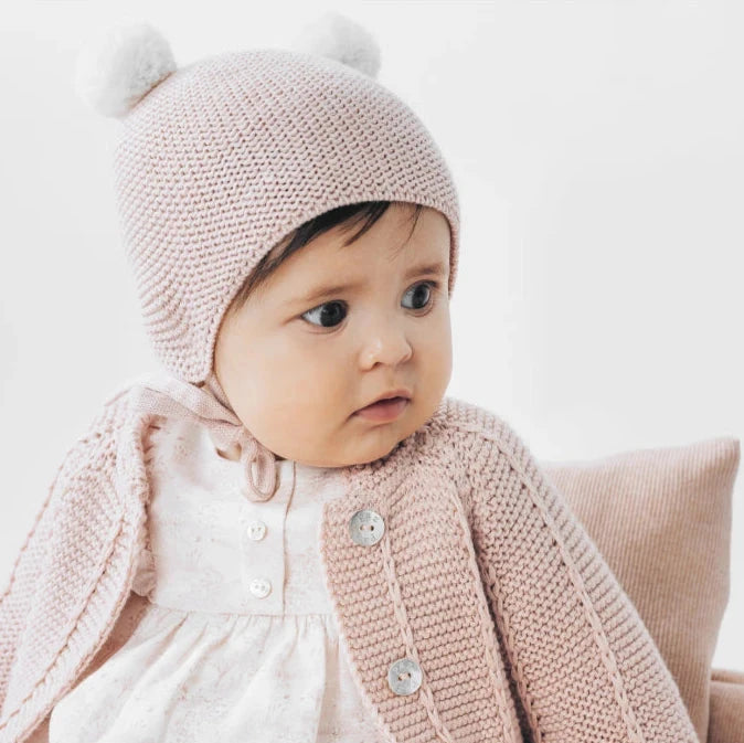 GORRO PUNTO ALGODON CON POMPONES CASHEMERE ROSA PALO "ESENCIAL"