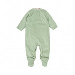 MAMELUCO VELOUR VERDE CON VOLANTES Y ESTAMPADO FLORAL "CAMINO"